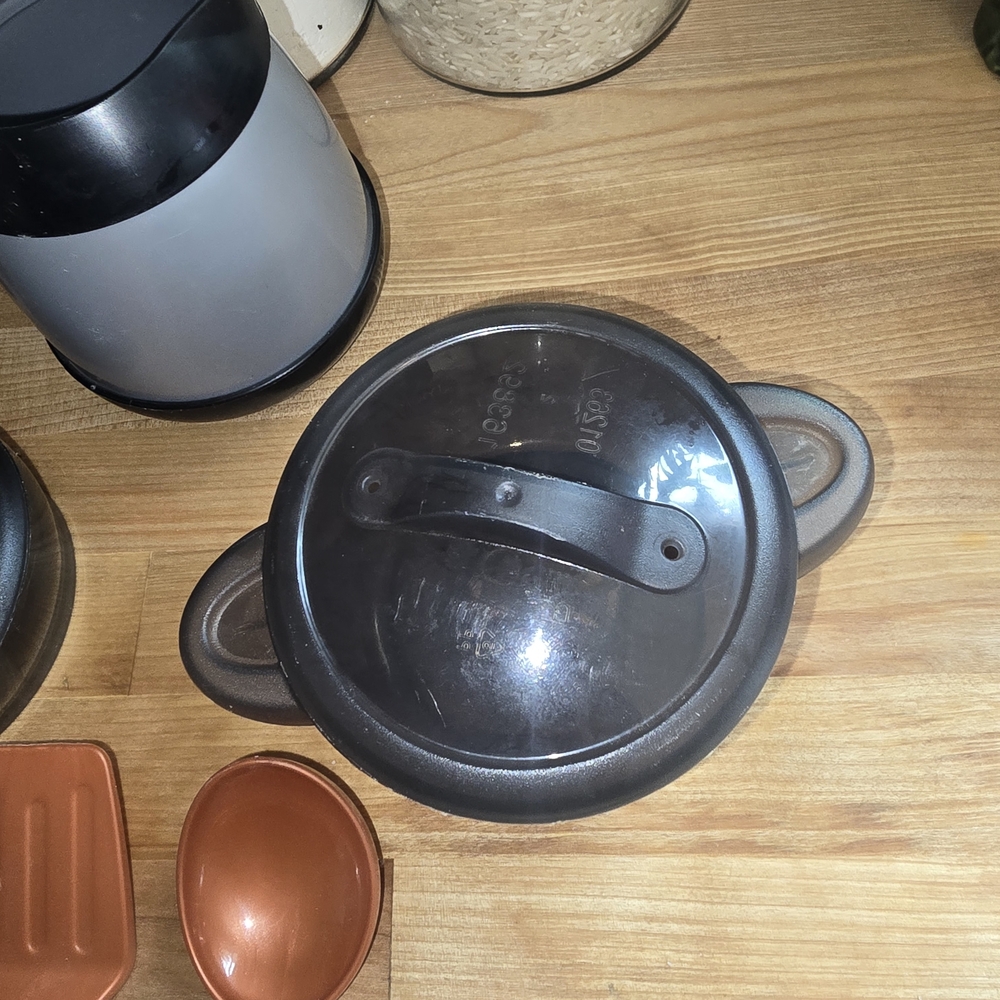 Kids Play Kitchen Cookware Set - Black and Copper - Picture 4 of 7